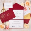 Klasyczne zaproszenia ślubne ze złotym wykończeniem - Burgund Envelope - PRÓBKA