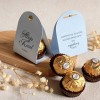Podziękowania dla gości na ślub – czekoladka ferrero w personalizowanym niebieskim etui