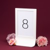 Minimalistyczne numery stołów weselnych w białej ramce - Whiteness, Photo Case