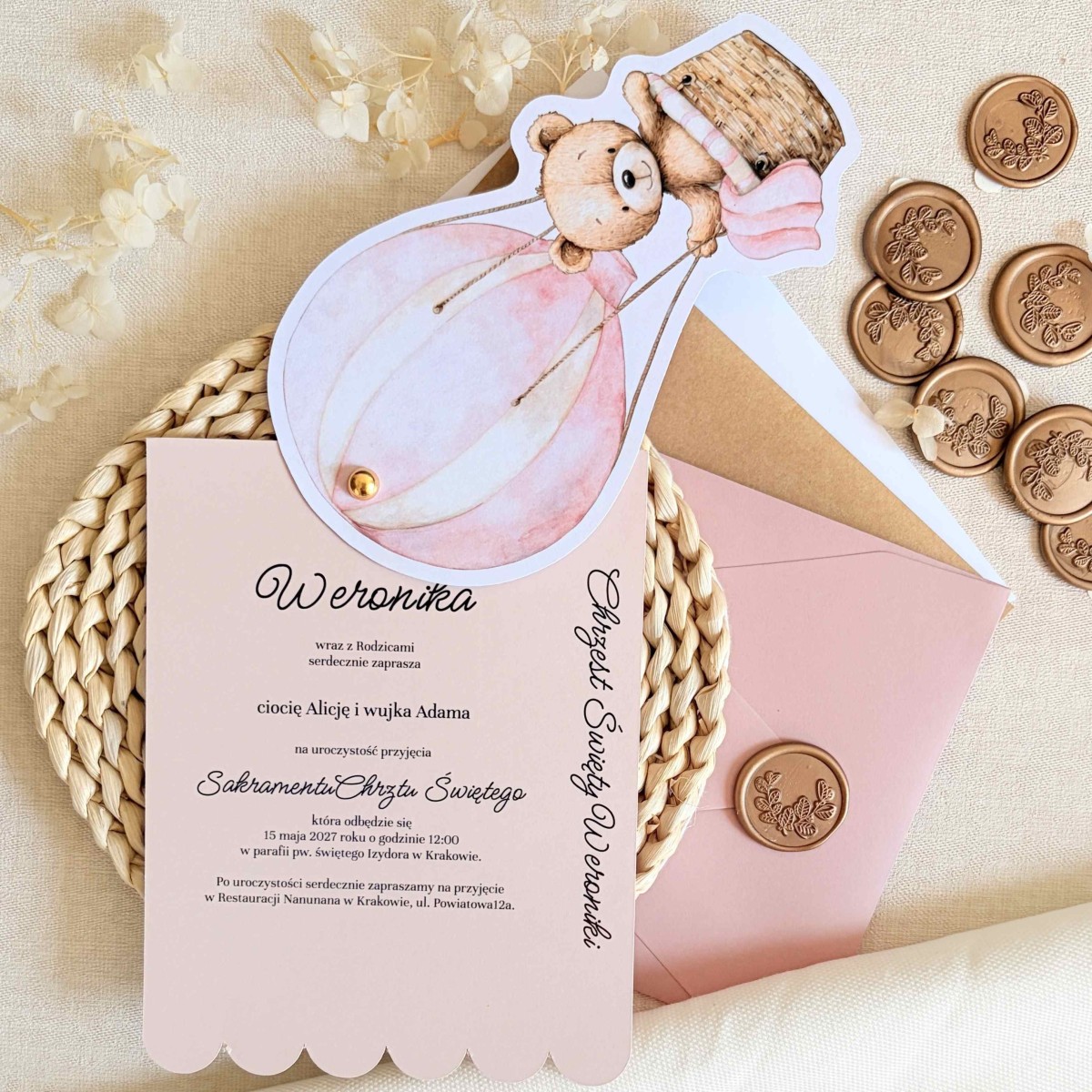 Zaproszenia na chrzest z różowym misiem w balonie i złotym pinem - Pink Teddy Balloon