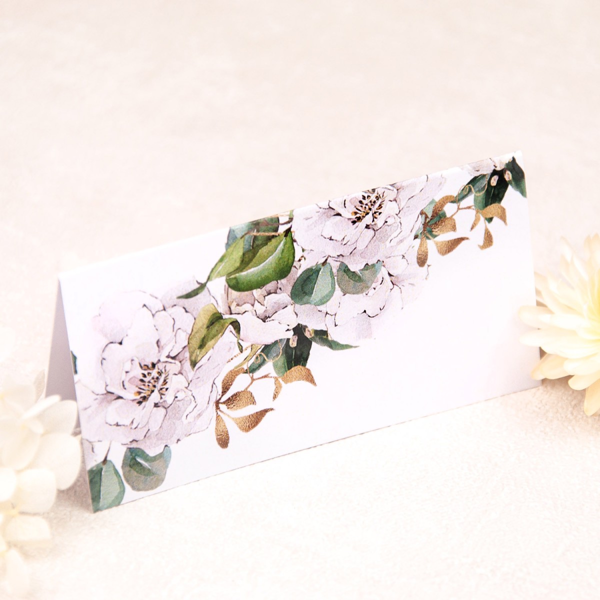 Dwustronne winietki na stoły z motywem białych kwiatów - White Circle Communion