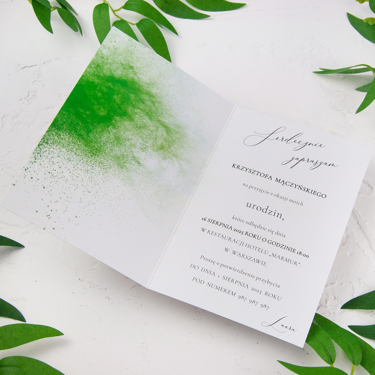 Oryginalne zaproszenia na urodziny z motywem zielonego pyłku - Green Speck