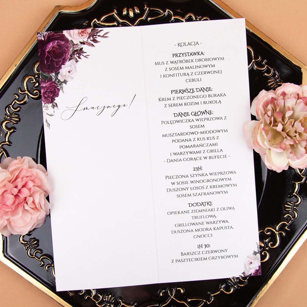 Otwierane menu weselne z białymi i bordowymi kwiatami - Rose & White, Maroon Flowers