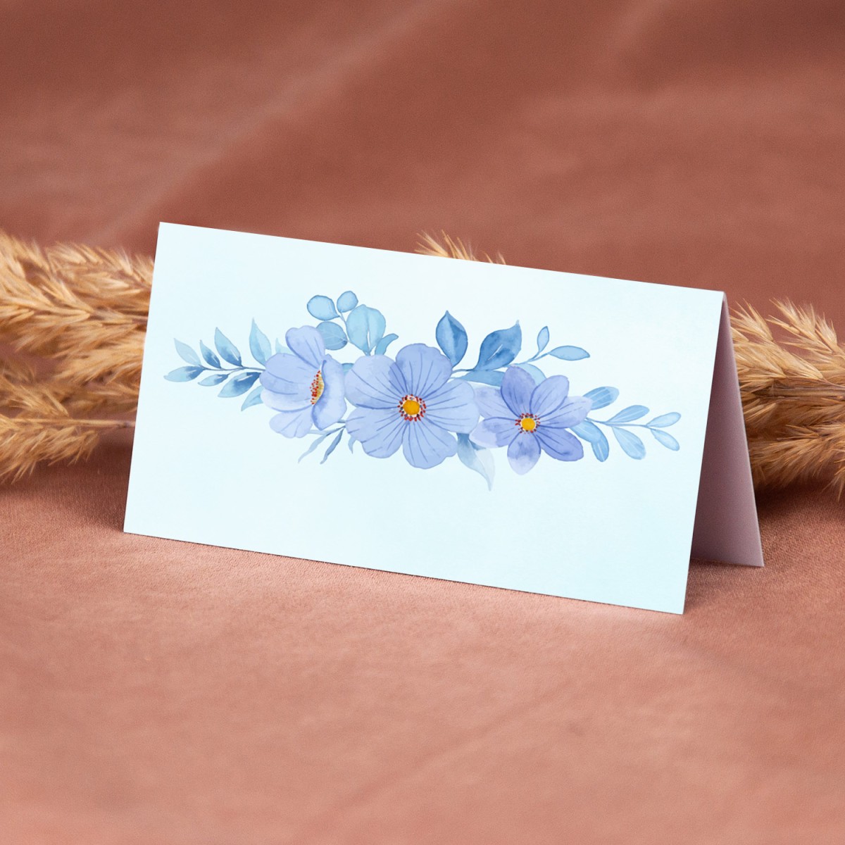Winietki na stoły na Chrzest Święty dziecka z kwiatami - Blue Flowers