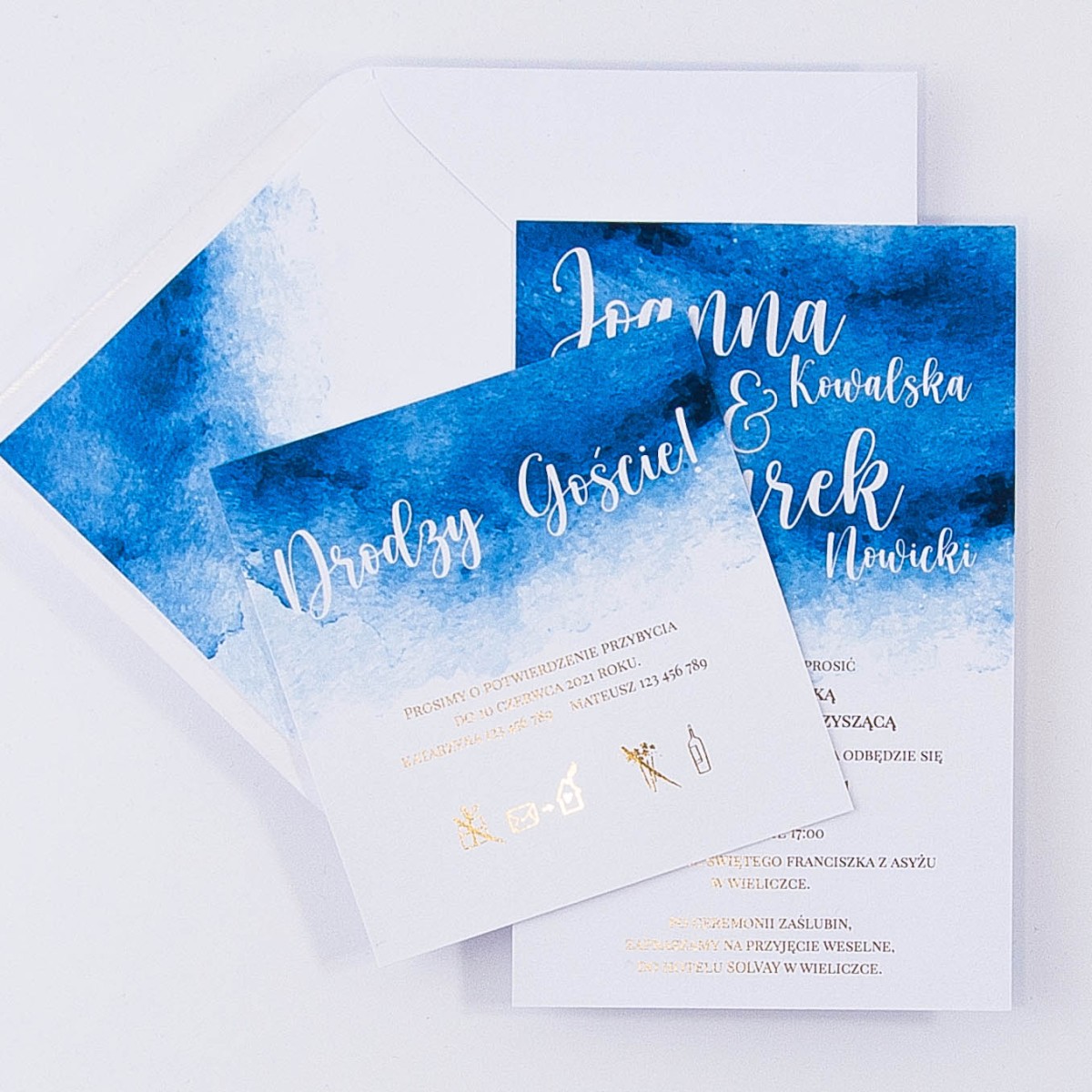 Zaproszenia na wesele z niebieskim watercolor i pozłacane - Blue Story