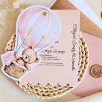 Zaproszenia na chrzest z różowym misiem w balonie i złotym pinem - Pink Teddy Balloon