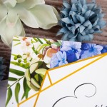 Kwiatowe zaproszenia ślubne z motywem geometrycznym - Blue Monday
