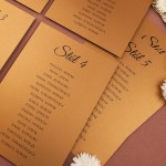 Plany stołów weselnych (rozmieszczenie gości) na pojedynczych kartach z metalicznym wykończeniem - Gold Envelope
