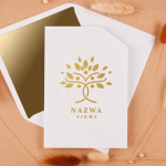 Zaproszenia biznesowe z białym etui i ze złoconym logo firmy - Glamour White Case