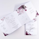 Zaproszenia Ślubne rozkładane eleganckie z bordowymi i białymi kwiatami - Maroon Flowers