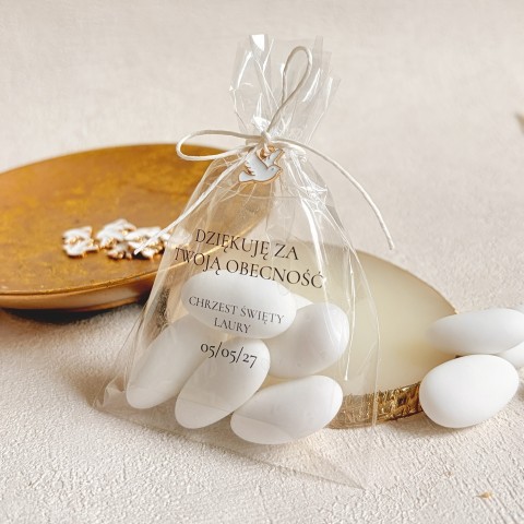 Podziękowania dla gości na Chrzest– migdały w woreczku z przywieszką gołębia