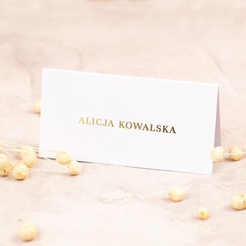 Minimalistyczne białe winietki na stoły ze złotym wykończeniem - Pocket Communion