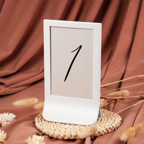Numery stołów weselnych w białej ramce - Grey Envelope