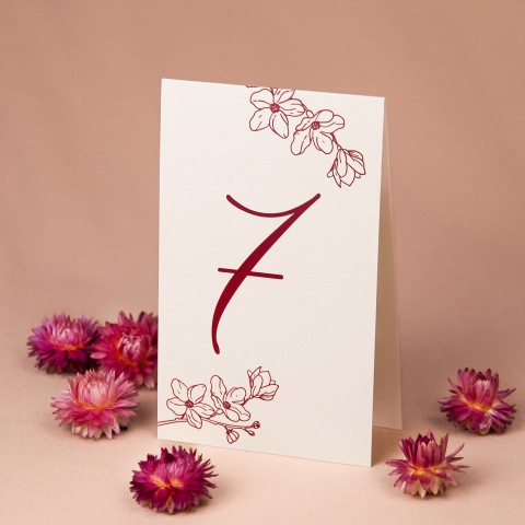Numery stołów weselnych wolnostojące z motywem kwiatów orchidei na papierze ecru - Orchid Ecru