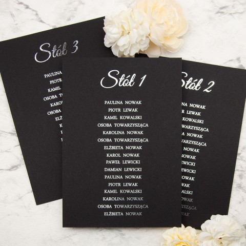 Plany stołów weselnych (rozmieszczenie gości) na pojedynczych kartach ze srebrnym wykończeniem - Black Envelope Silver