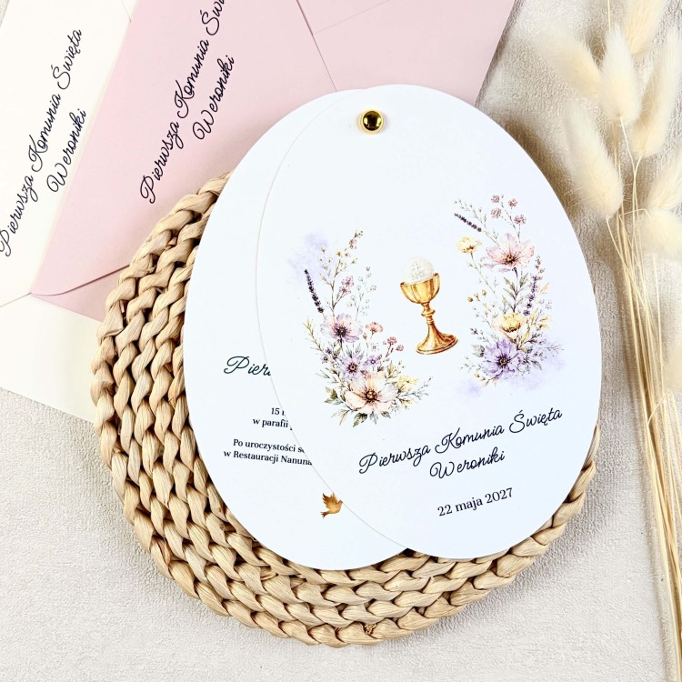 Zaproszenia na Pierwsza Komunie Świętą na fakturowanym papierze z grafiką kielicha- Blooming Grace