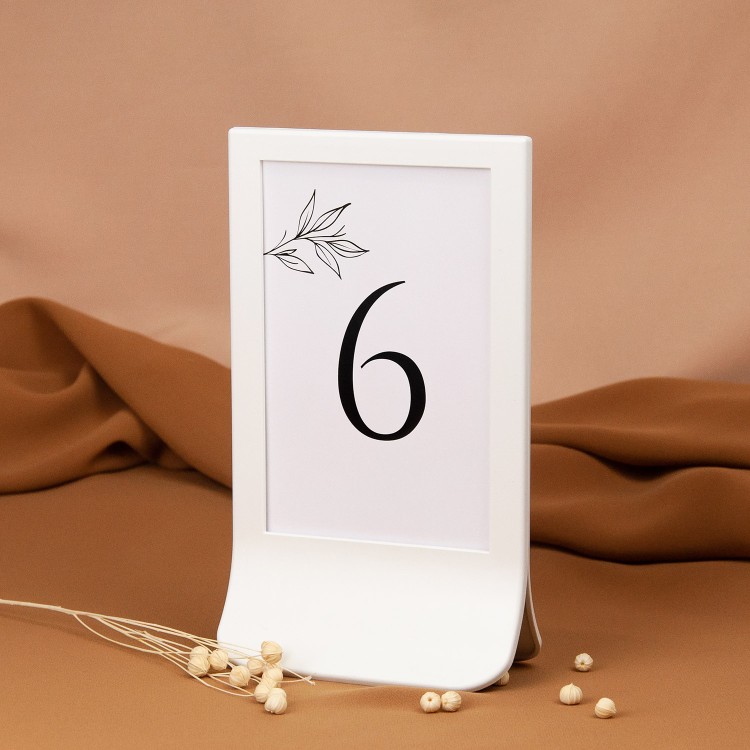 Numery stołów weselnych z motywem gałązki w białej ramce - Wild, Kingdom, Queen