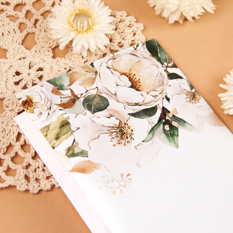 Otwierane menu weselne z motywem białych kwiatów - White
