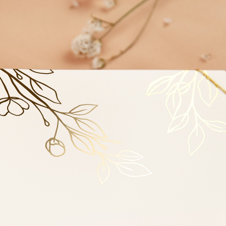 Zaproszenia Ślubne z elegancką kieszonką w kolorze ecru i złotym sznureczkiem - Leaves Ecru Pocket